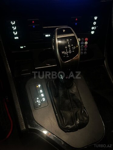 BMW 525 2001, 240,000 km - 2.5 l - Sumqayıt