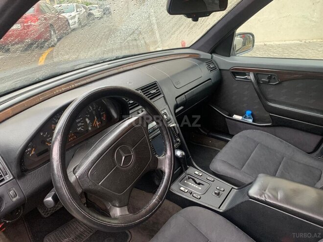 Mercedes C 220 1996, 270,000 km - 2.2 l - Bakı