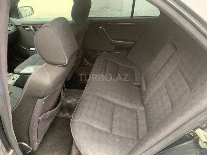 Mercedes C 220 1996, 270,000 km - 2.2 l - Bakı