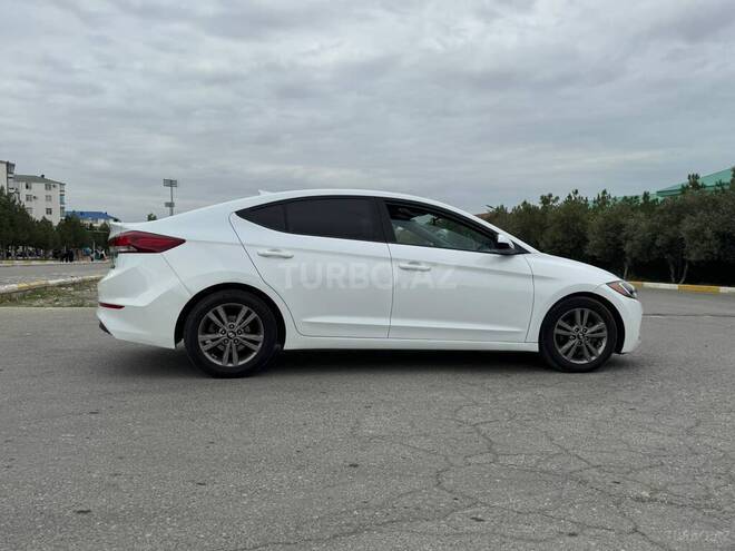 Hyundai Elantra 2018, 137,912 km - 2.0 l - Bakı