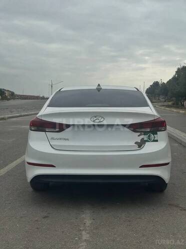 Hyundai Elantra 2018, 137,912 km - 2.0 l - Bakı