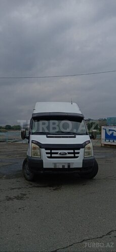 Ford Transit 2011, 328,000 km - 2.5 л - Quba