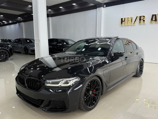 BMW 530e 2022, 95,000 km - 2.0 л - Bakı