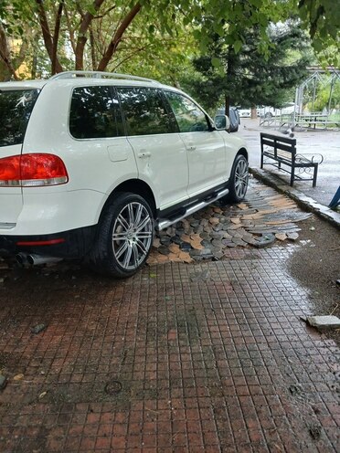 Volkswagen Touareg 2006, 181,000 km - 4.2 l - Bakı