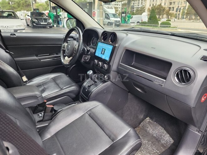 Jeep Compass 2012, 147,000 km - 2.4 л - Bakı
