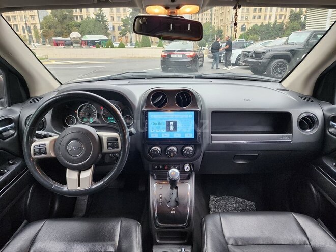 Jeep Compass 2012, 147,000 km - 2.4 л - Bakı