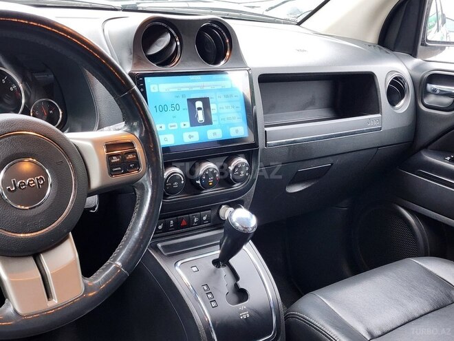 Jeep Compass 2012, 147,000 km - 2.4 л - Bakı