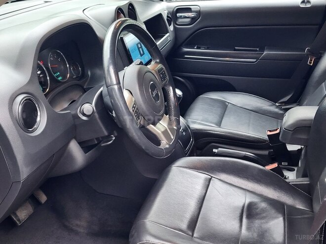 Jeep Compass 2012, 147,000 km - 2.4 л - Bakı