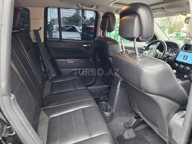 Jeep Compass 2012, 147,000 km - 2.4 л - Bakı