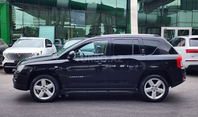 Jeep Compass 2012, 147,000 km - 2.4 л - Bakı