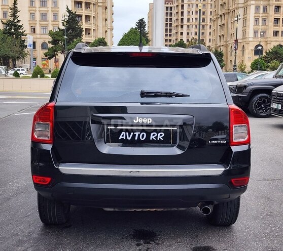 Jeep Compass 2012, 147,000 km - 2.4 л - Bakı