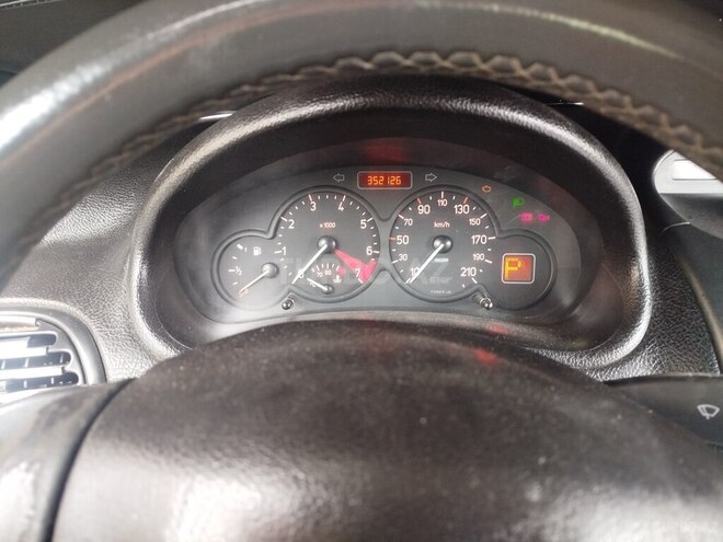 Peugeot 206 2005, 352,126 km - 1.4 л - Bakı