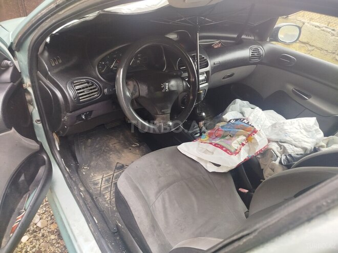Peugeot 206 2005, 352,126 km - 1.4 л - Bakı