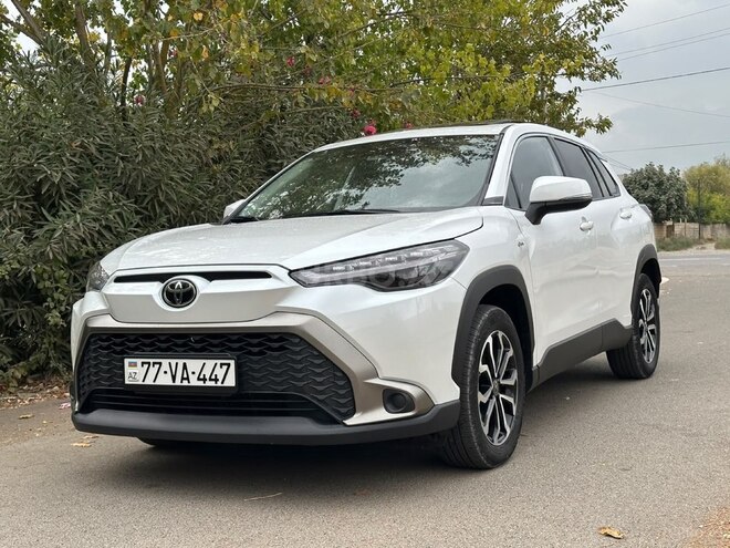 Toyota  2025, 33,000 km - 2.0 л - Bakı