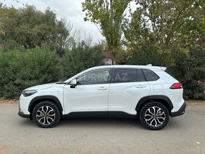 Toyota  2025, 33,000 km - 2.0 л - Bakı