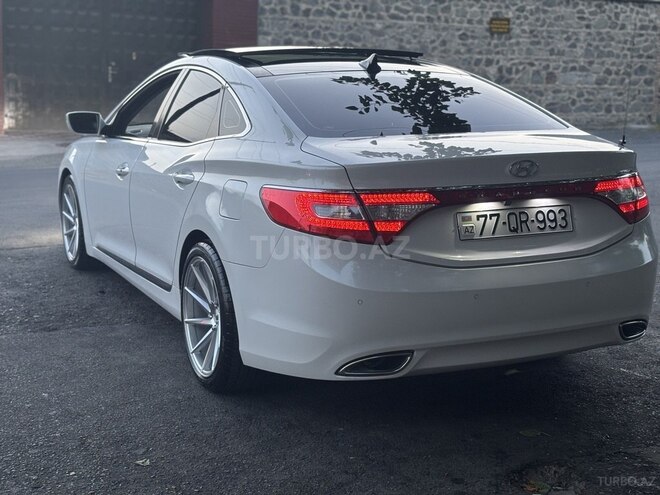 Hyundai Grandeur 2012, 259,000 km - 2.4 л - Astara
