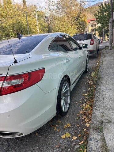 Hyundai Grandeur 2012, 259,000 km - 2.4 л - Astara