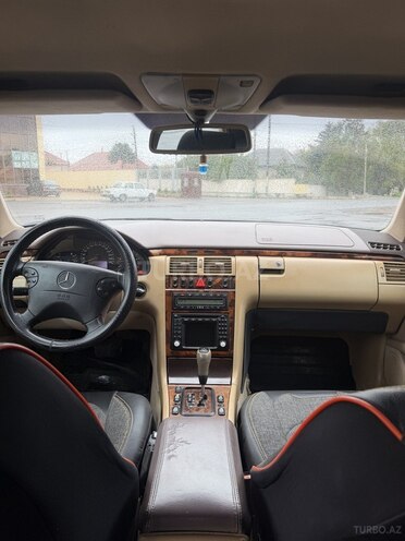 Mercedes E 270 2000, 380,546 km - 2.7 l - Bakı