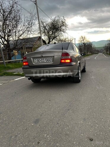 Opel Vectra 1996, 142,508 km - 2.0 l - Şamaxı