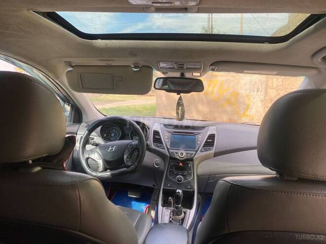 Hyundai Elantra 2014, 330,000 km - 1.8 l - Bakı