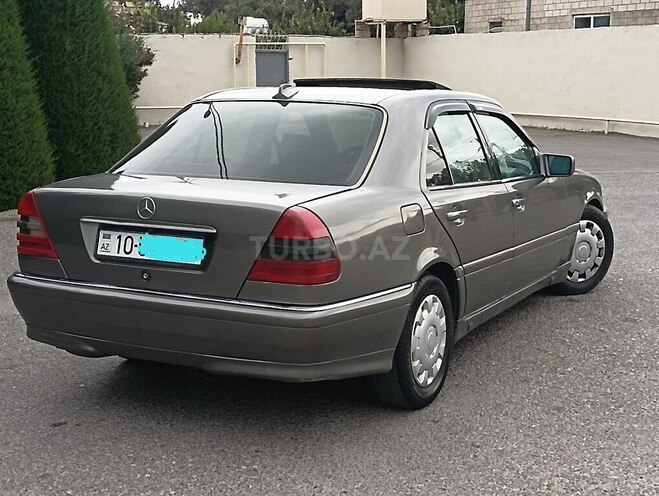 Mercedes C 220 1993, 426,368 km - 2.2 л - Bakı