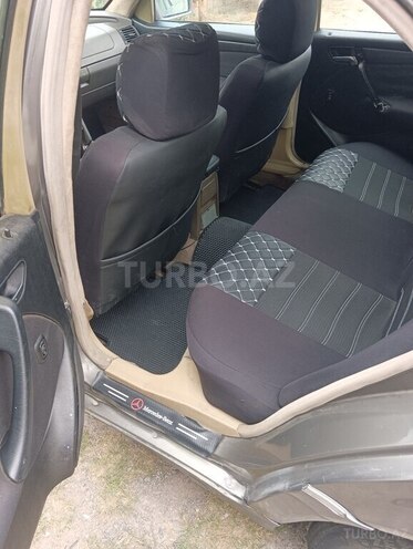 Mercedes C 220 1993, 426,368 km - 2.2 л - Bakı
