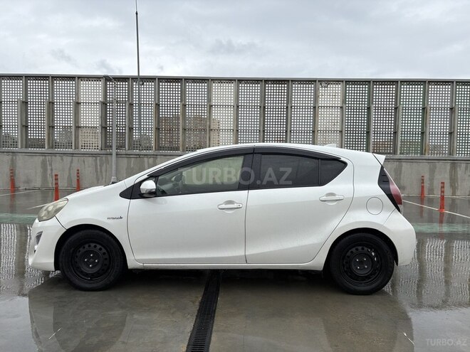 Toyota Aqua 2016, 470,000 km - 1.5 l - Bakı