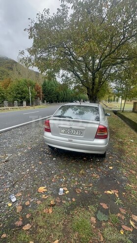 Opel Astra 1999, 187,400 km - 1.6 l - Qax