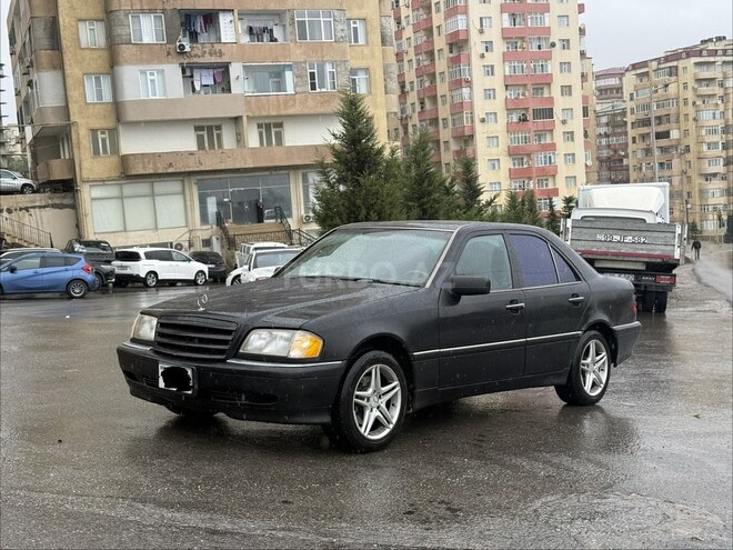 Mercedes C 240 1998, 245,440 km - 2.4 l - Bakı