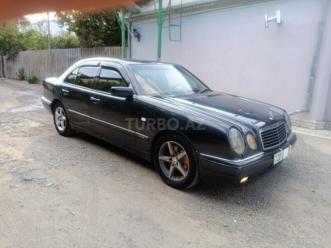 Mercedes E 220 1999, 556,021 km - 2.2 l - Ağstafa