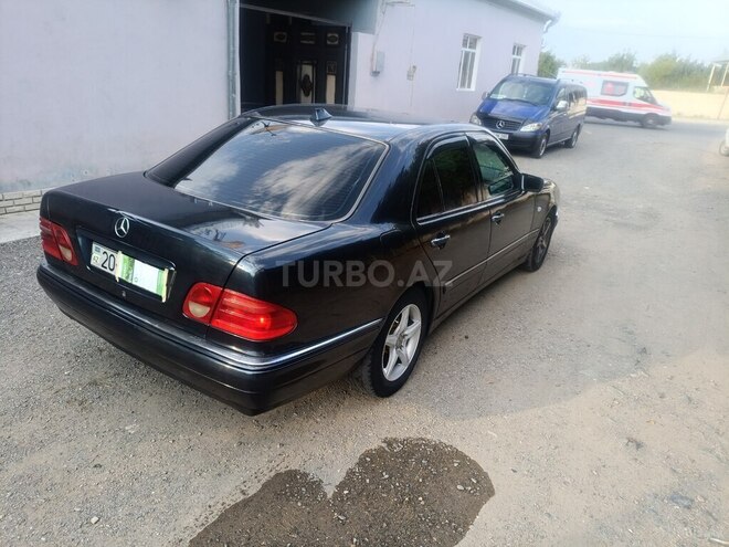 Mercedes E 220 1999, 556,021 km - 2.2 l - Ağstafa