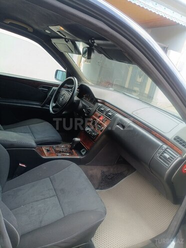 Mercedes E 220 1999, 556,021 km - 2.2 l - Ağstafa