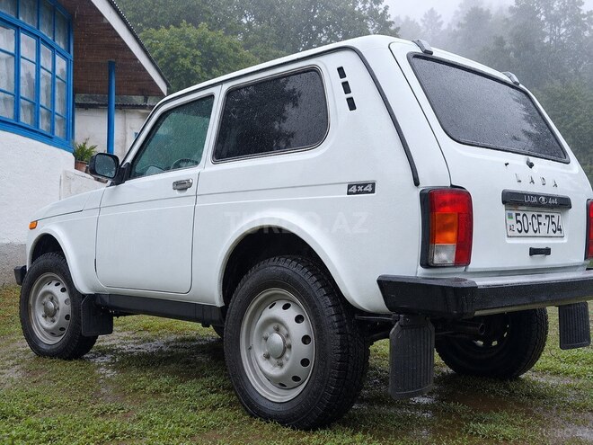 LADA (VAZ) Niva 2011, 206,185 km - 1.7 l - Lerik