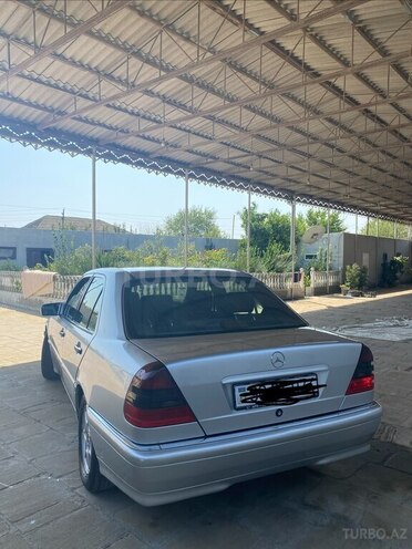 Mercedes C 200 1999, 355,000 km - 2.0 l - Salyan