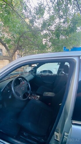 Mercedes C 200 1999, 355,000 km - 2.0 l - Salyan