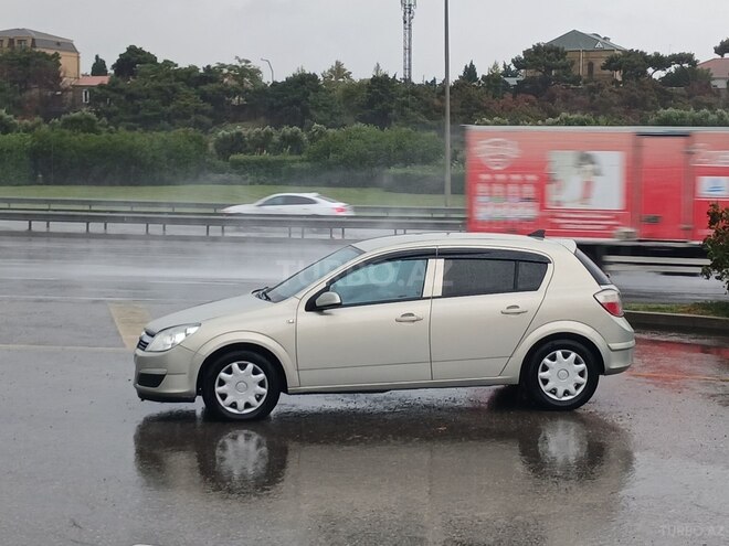 Opel Astra 2007, 360,000 km - 1.4 l - Bakı