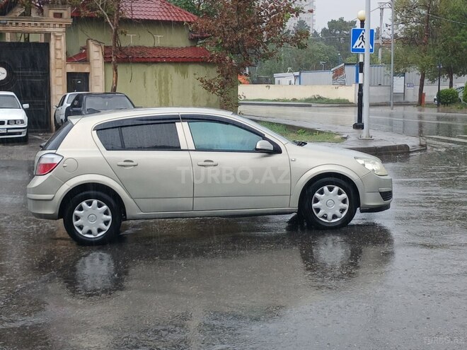 Opel Astra 2007, 360,000 km - 1.4 l - Bakı