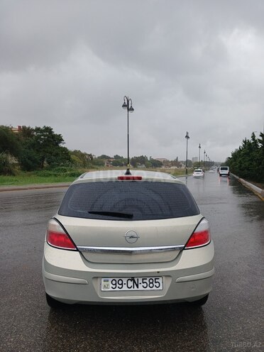 Opel Astra 2007, 360,000 km - 1.4 l - Bakı