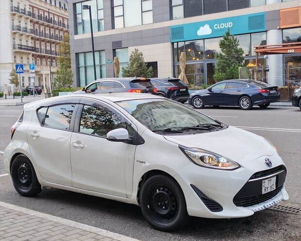 Toyota Aqua 2018, 159,325 km - 1.5 л - Bakı