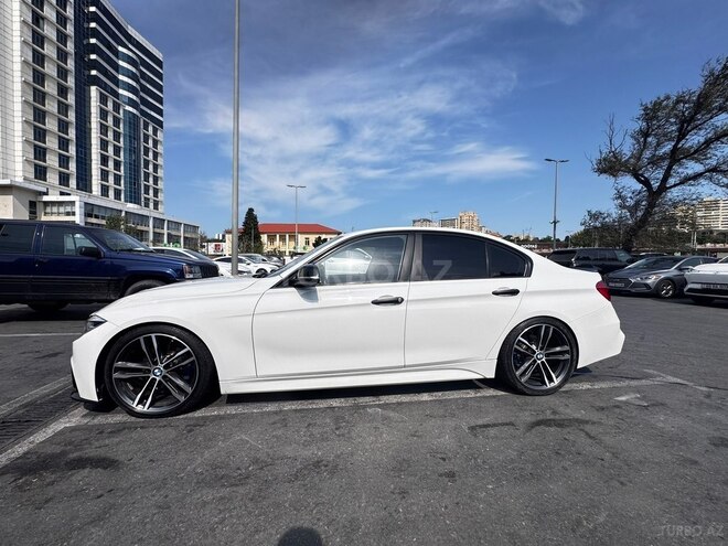 BMW 330 2016, 270,000 km - 2.0 l - Bakı