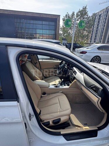 BMW 330 2016, 270,000 km - 2.0 l - Bakı