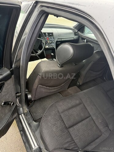 Mercedes C 220 1997, 258,888 km - 2.2 l - Xaçmaz