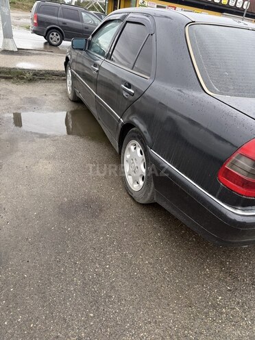Mercedes C 220 1997, 258,888 km - 2.2 l - Xaçmaz