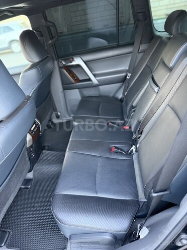 Toyota Land Cruiser Prado 2013, 220,000 km - 4.0 l - Bakı