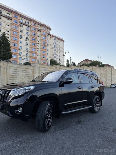 Toyota Land Cruiser Prado 2013, 220,000 km - 4.0 l - Bakı