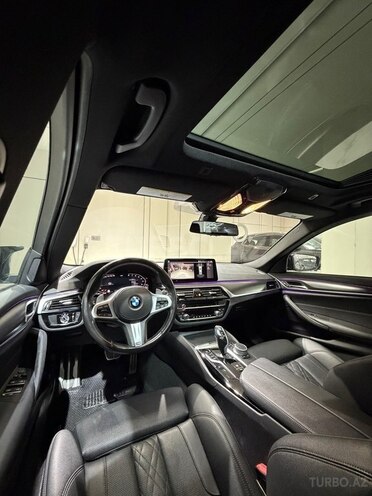 BMW 530 2021, 94,000 km - 2.0 л - Bakı