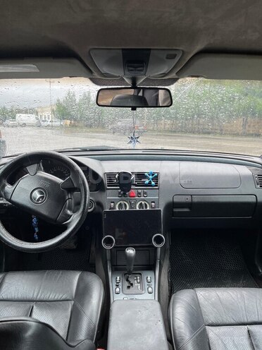 Mercedes C 200 1998, 340,000 km - 2.0 л - Quba