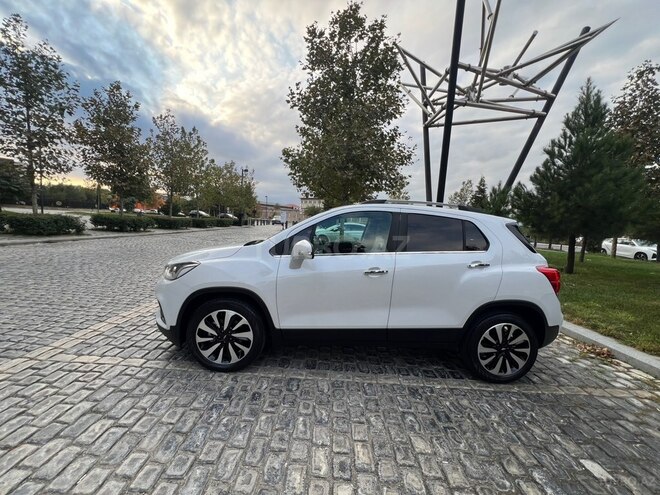Chevrolet Trax 2017, 175,000 km - 1.4 l - Bakı