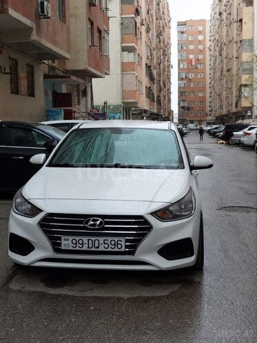 Hyundai Accent 2018, 168,981 km - 1.6 l - Bakı