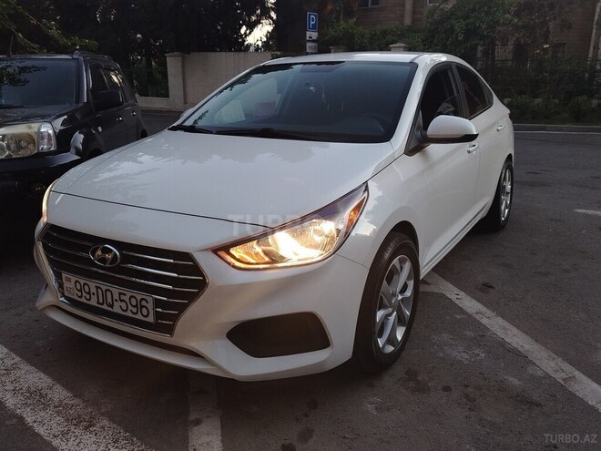 Hyundai Accent 2018, 168,981 km - 1.6 l - Bakı
